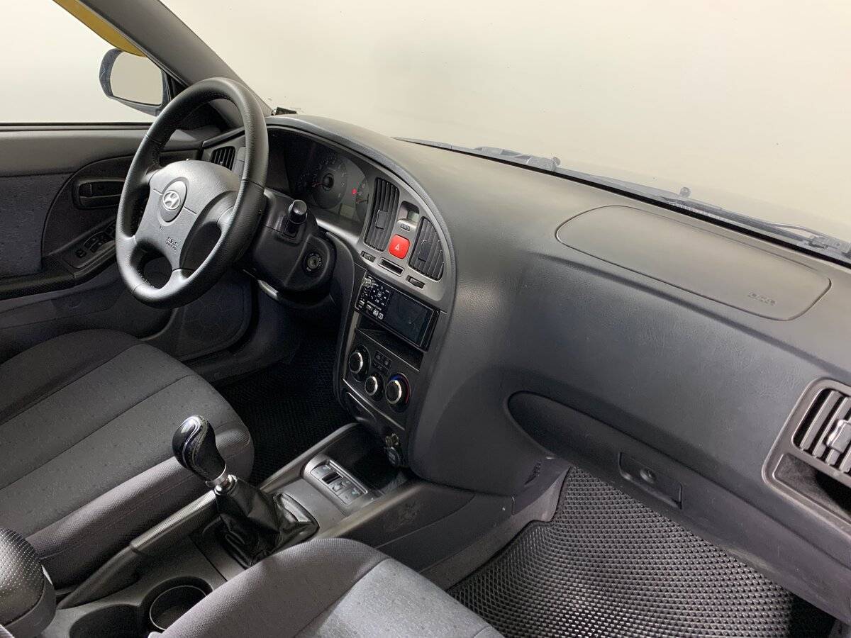 Hyundai Elantra 2009 года с пробегом. Фото: #12