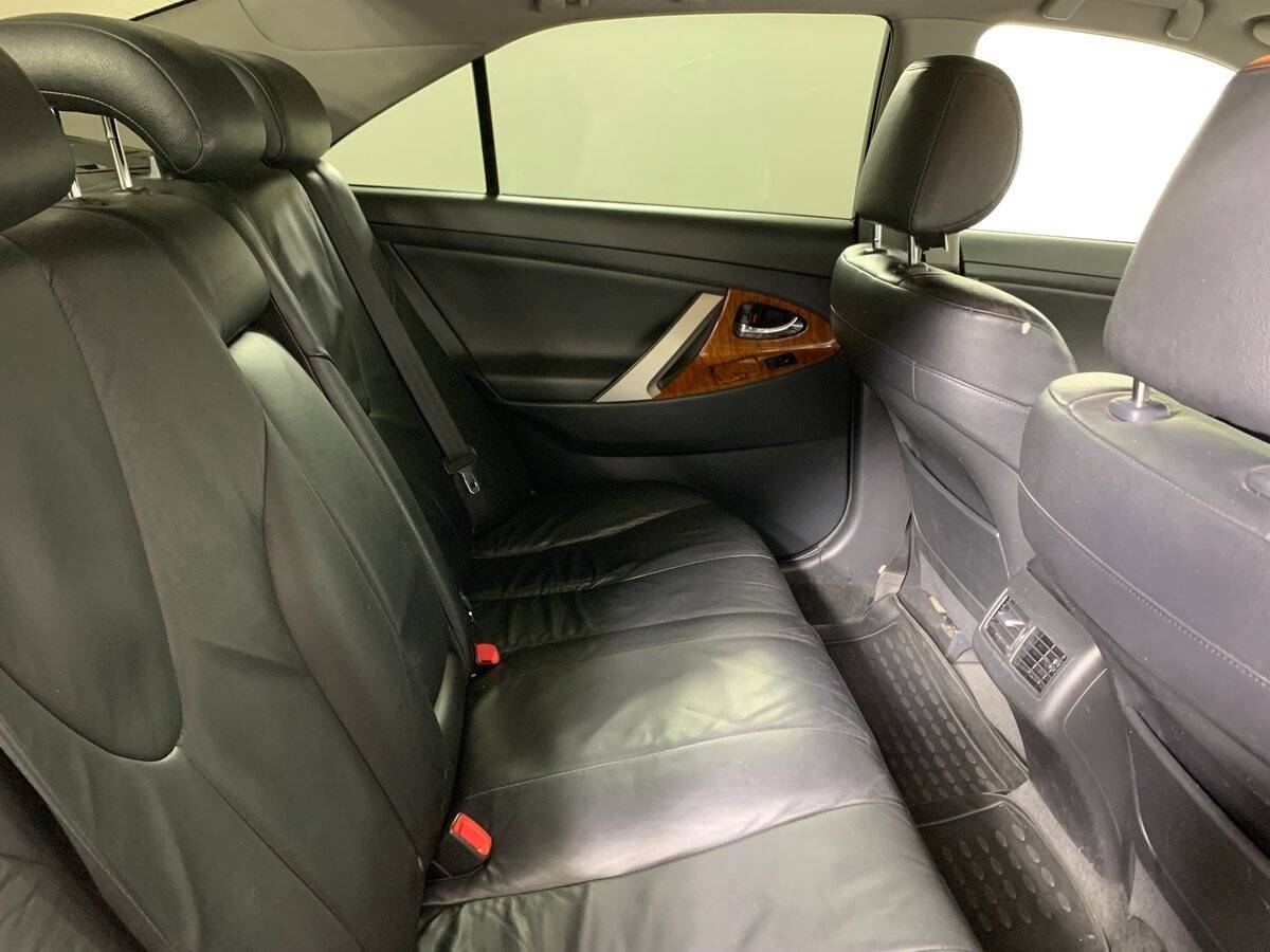 Toyota Camry 2008 года с пробегом. Фото: #16