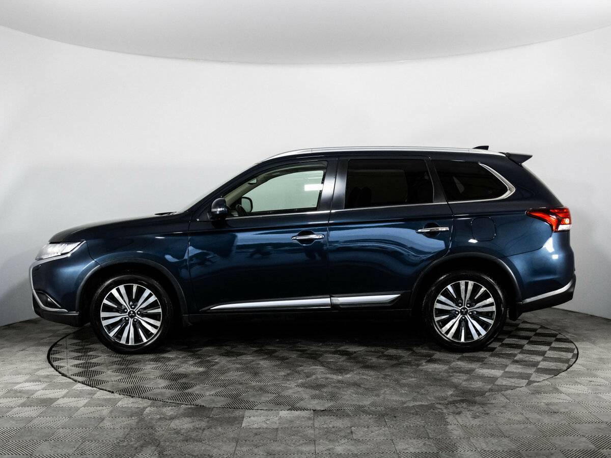 Mitsubishi Outlander 2020 года с пробегом. Фото: #7