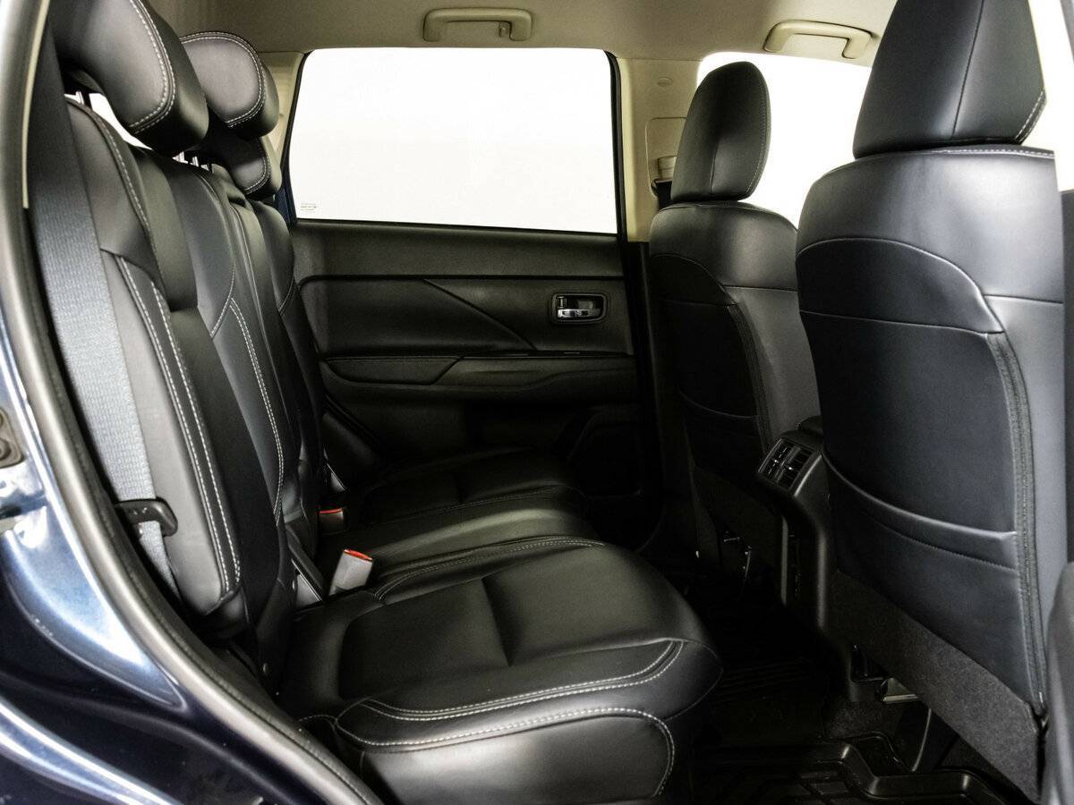 Mitsubishi Outlander 2020 года с пробегом. Фото: #18