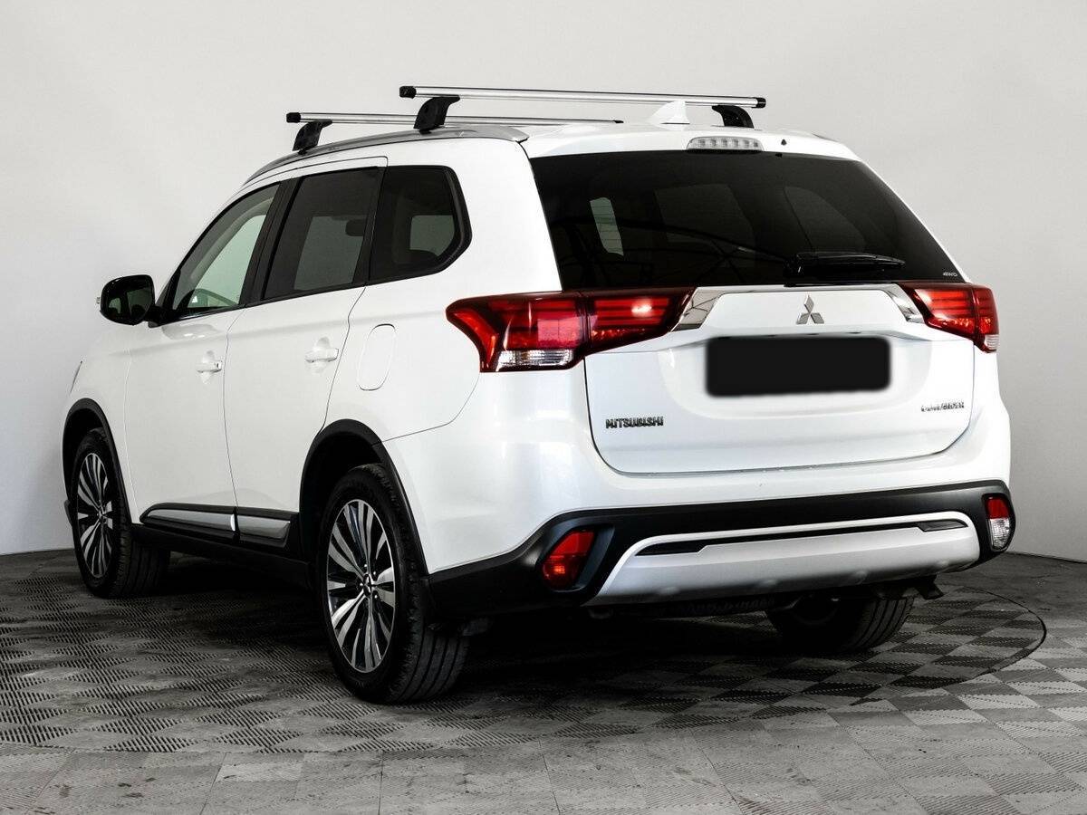 Mitsubishi Outlander 2019 года с пробегом. Фото: #6