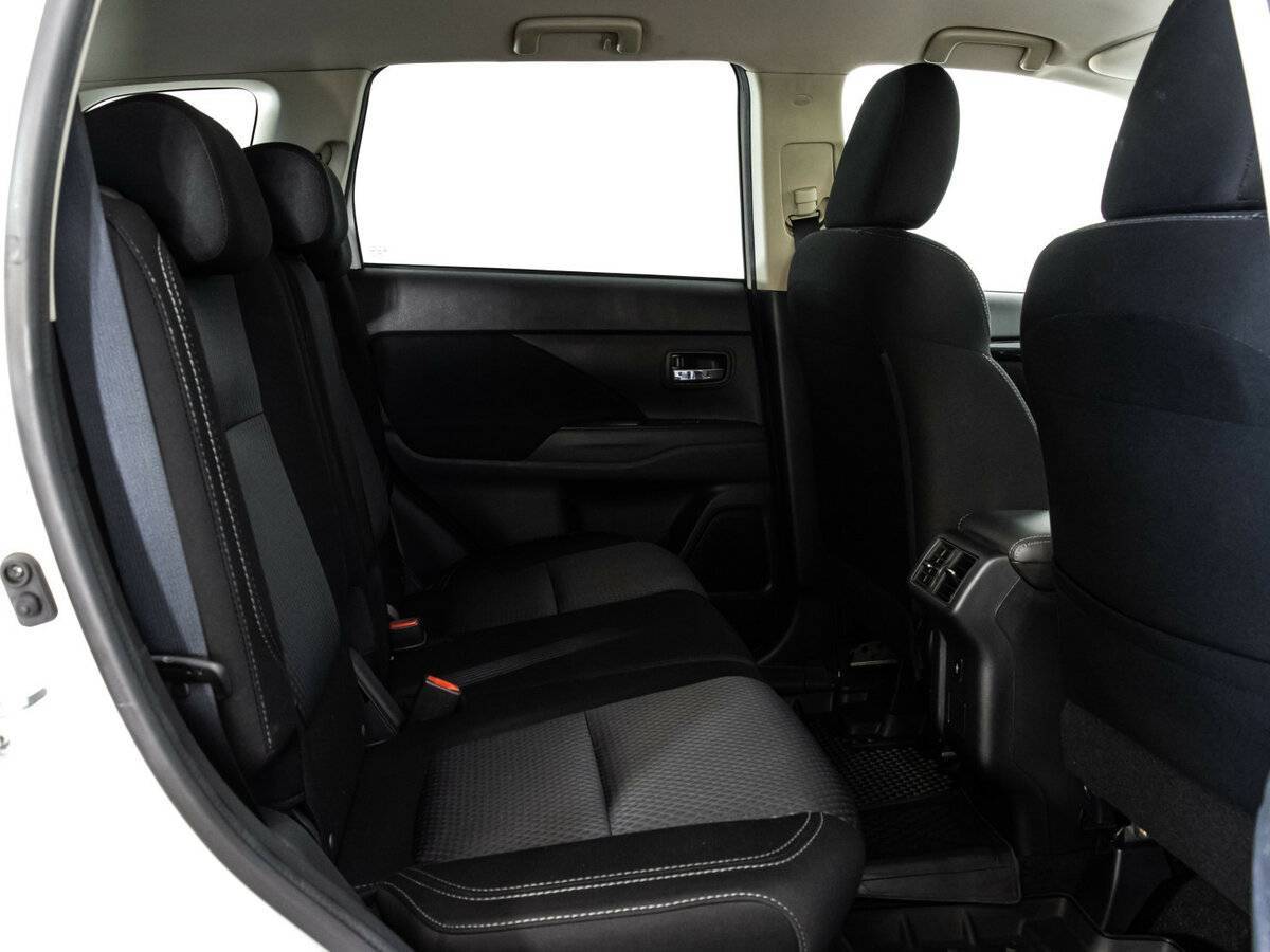 Mitsubishi Outlander 2019 года с пробегом. Фото: #14