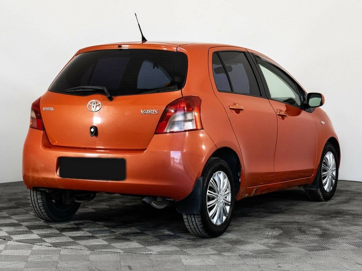 Toyota Yaris 2006 года с пробегом. Фото: #2