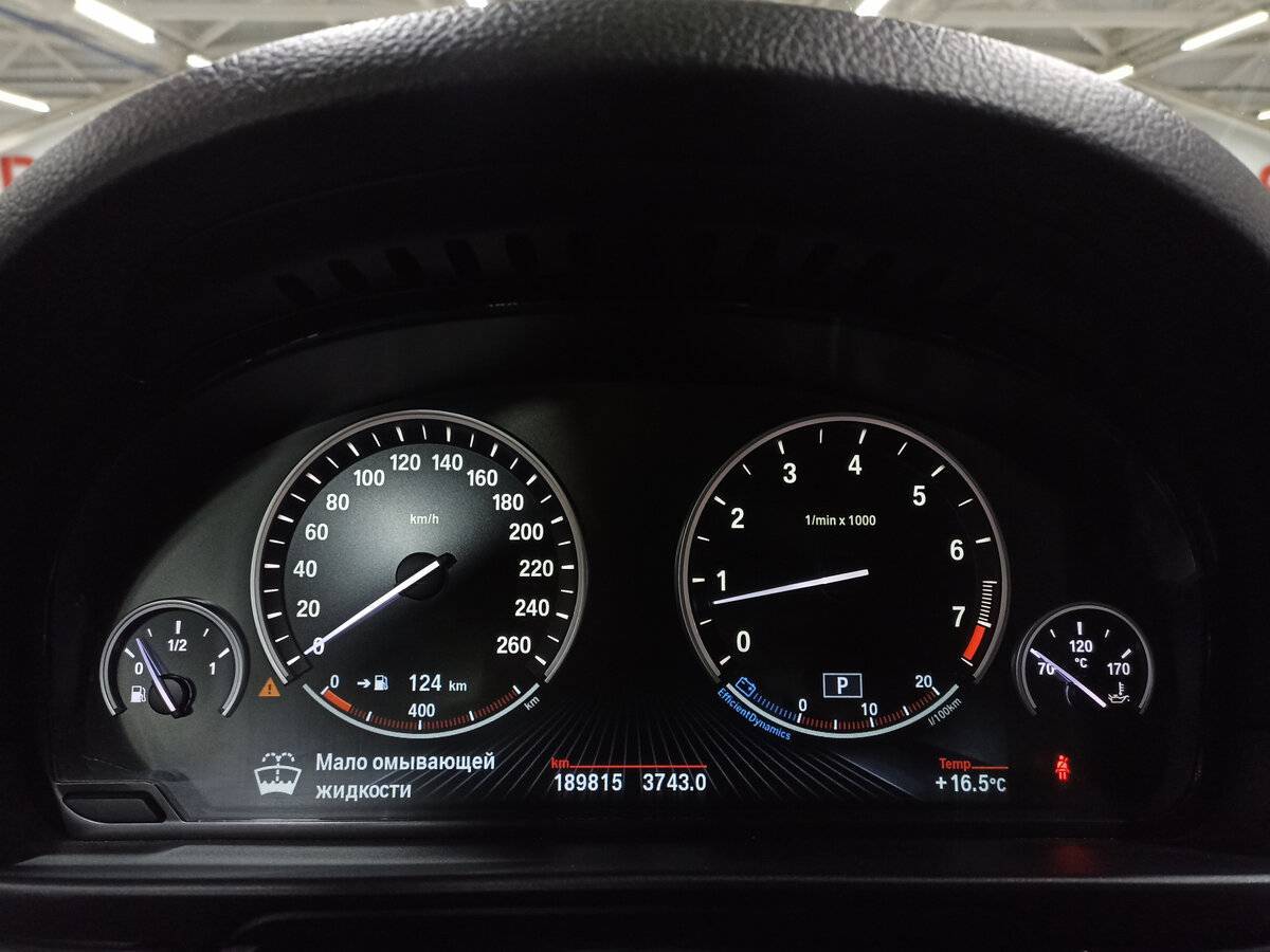 BMW 5 серии 2015 года с пробегом. Фото: #12