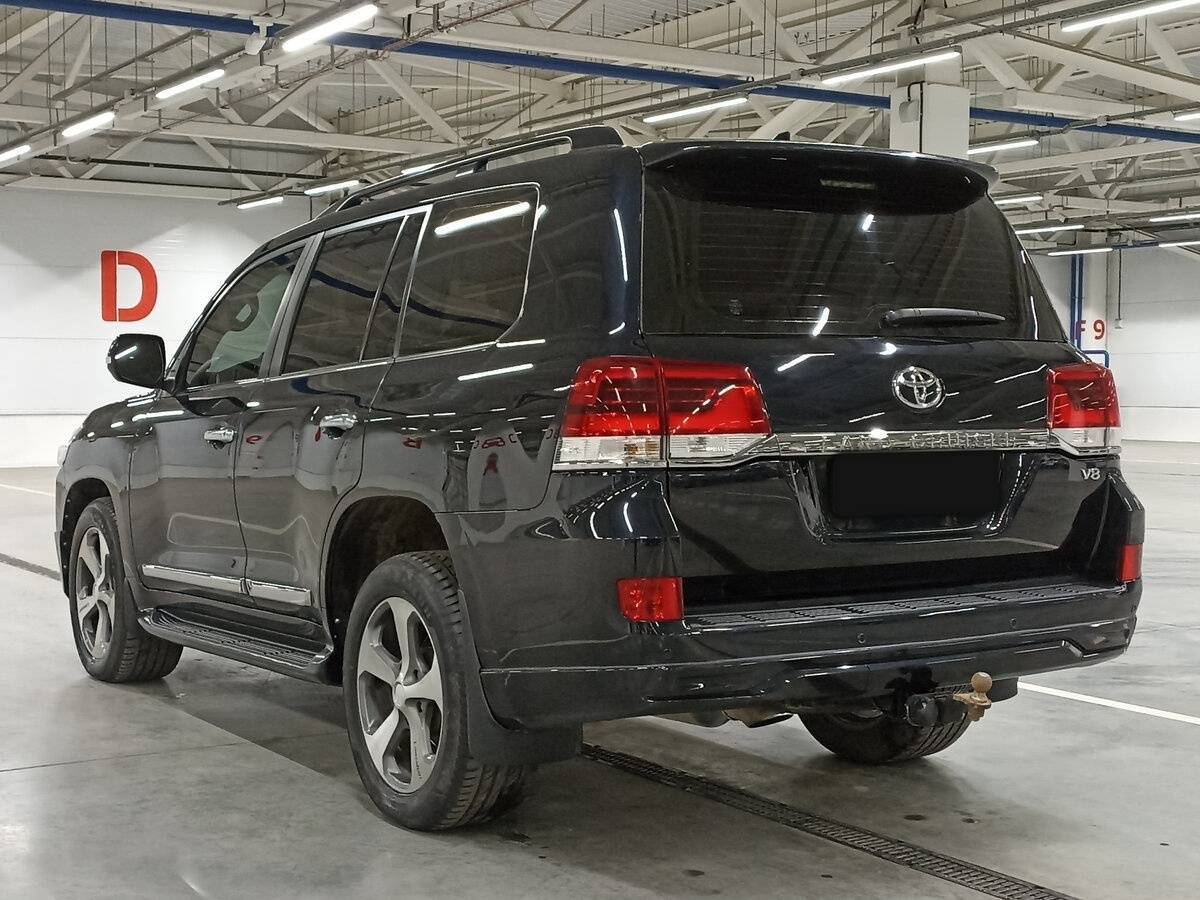 Toyota Land Cruiser 2015 года с пробегом. Фото: #6