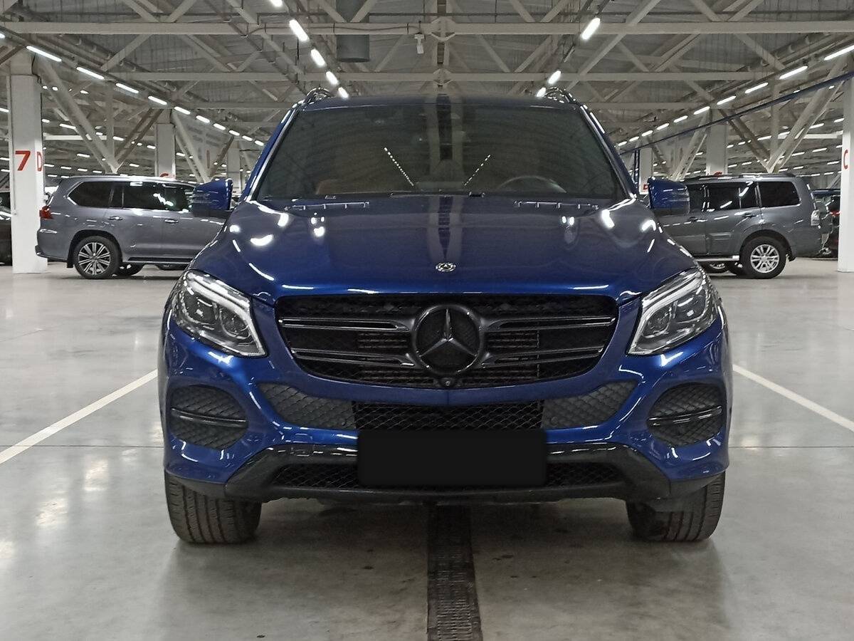 Mercedes-Benz GLE 2018 года с пробегом. Фото: #1