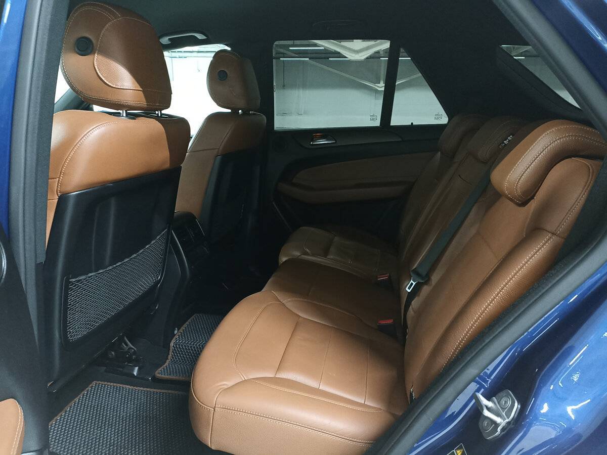 Mercedes-Benz GLE 2018 года с пробегом. Фото: #11