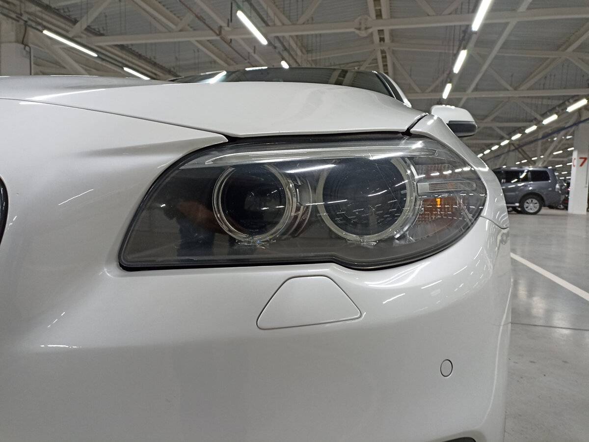 BMW 5 серии 2015 года с пробегом. Фото: #16