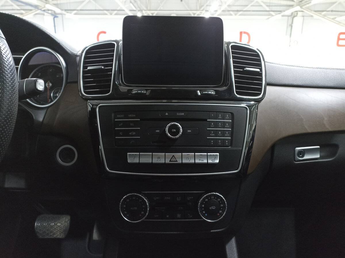 Mercedes-Benz GLS 2017 года с пробегом. Фото: #14