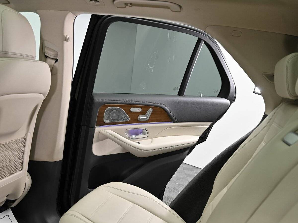 Mercedes-Benz GLE 2020 года с пробегом. Фото: #24