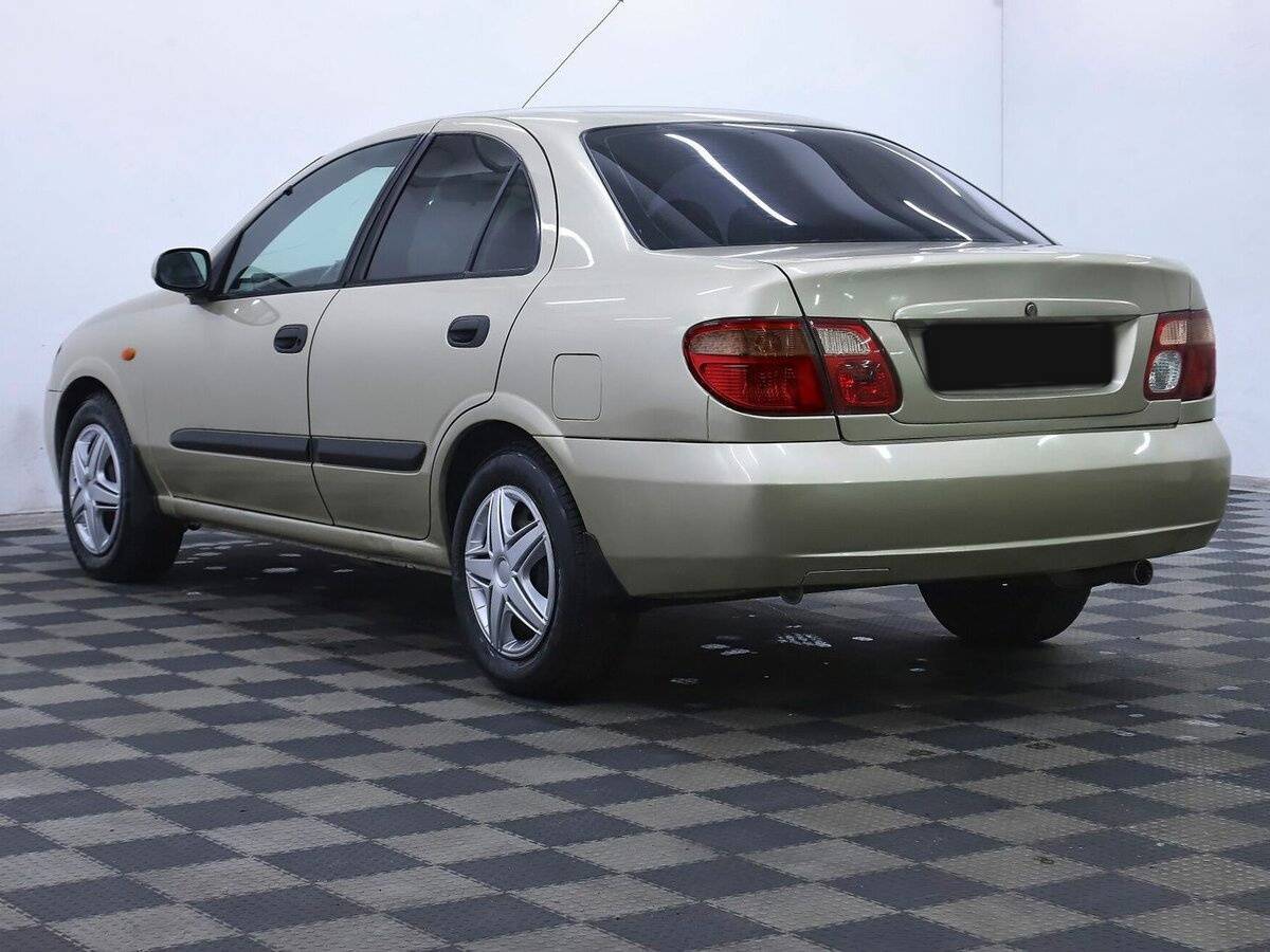 Nissan Almera 2004 года с пробегом. Фото: #3