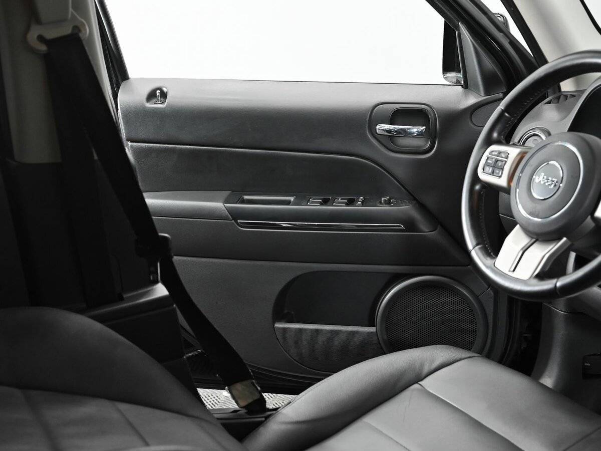 Jeep Liberty (Patriot) 2012 года с пробегом. Фото: #6