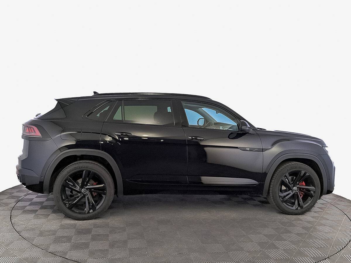 Volkswagen Teramont 2024 года с пробегом. Фото: #3