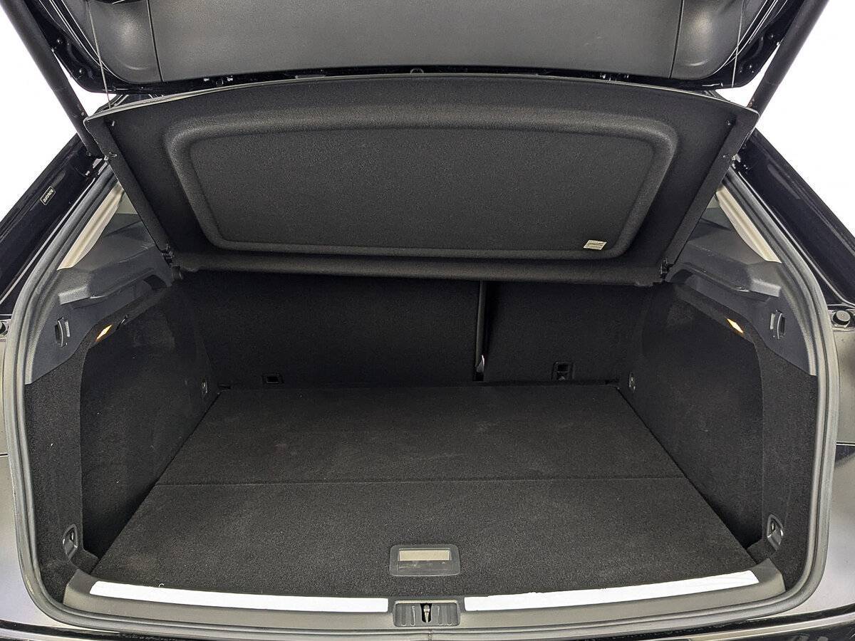 Volkswagen Teramont 2024 года с пробегом. Фото: #7