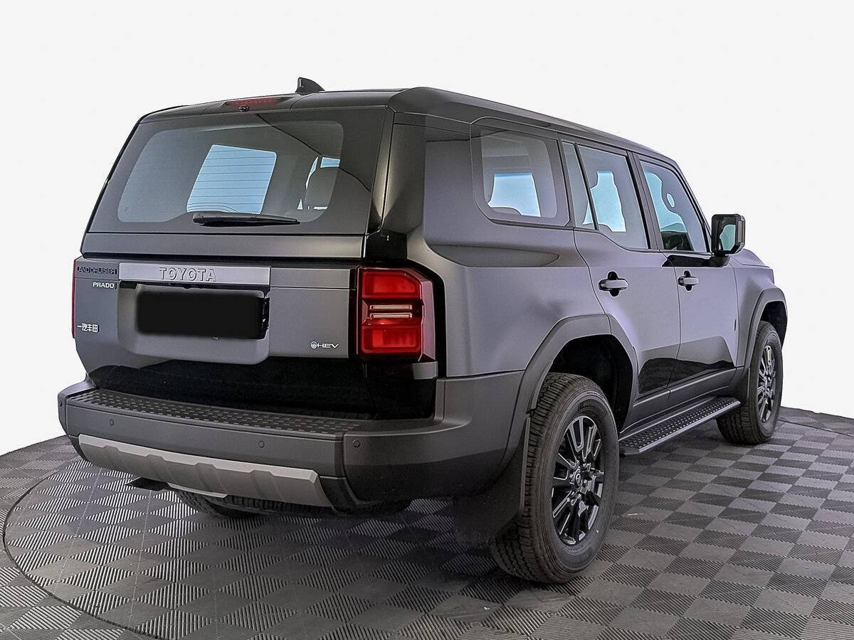 Toyota Land Cruiser Prado 2024 года с пробегом. Фото: #1