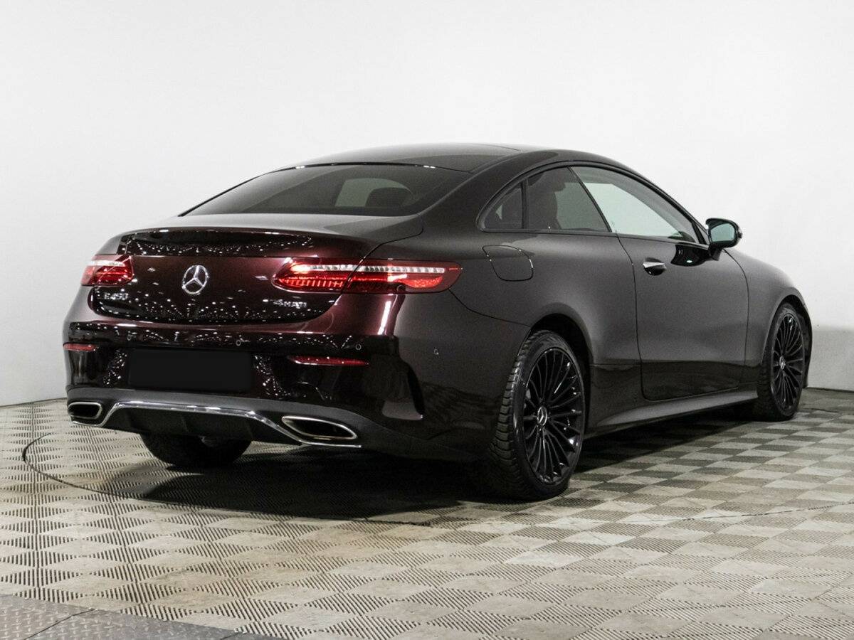 Mercedes-Benz E-Класс 2018 года с пробегом. Фото: #4