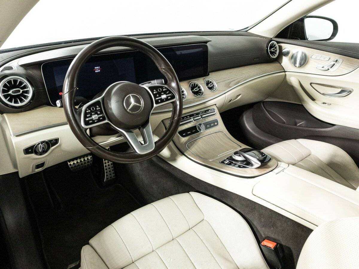 Mercedes-Benz E-Класс 2018 года с пробегом. Фото: #10