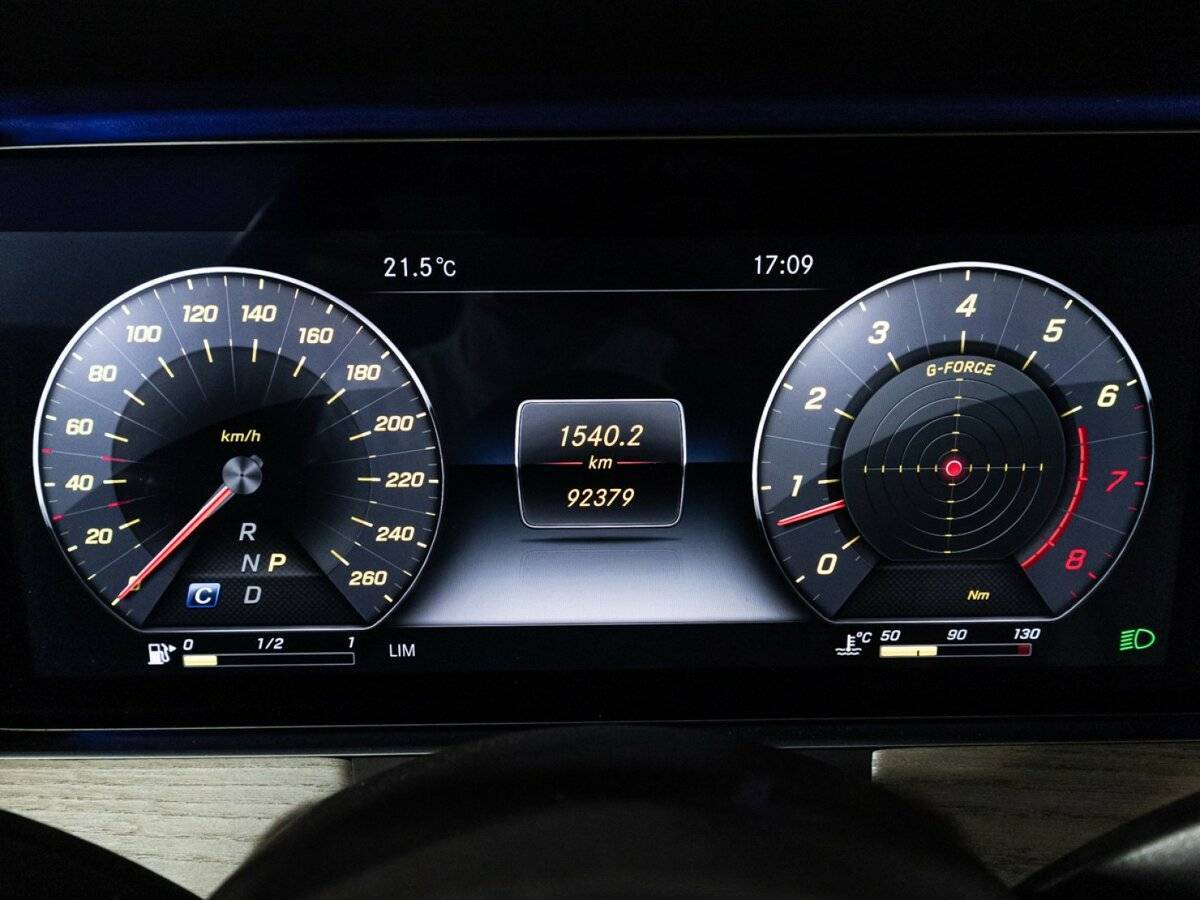 Mercedes-Benz E-Класс 2018 года с пробегом. Фото: #11