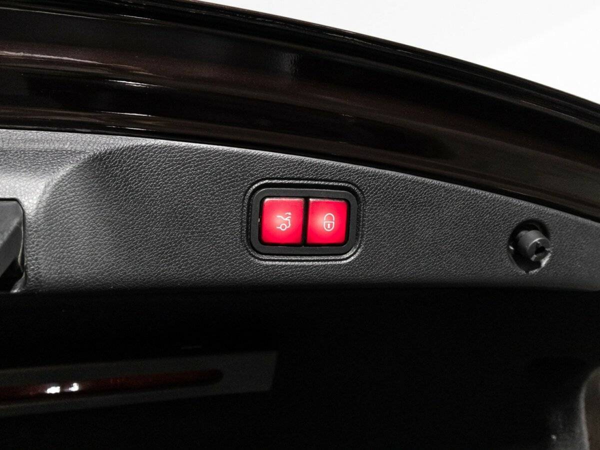 Mercedes-Benz E-Класс 2018 года с пробегом. Фото: #15