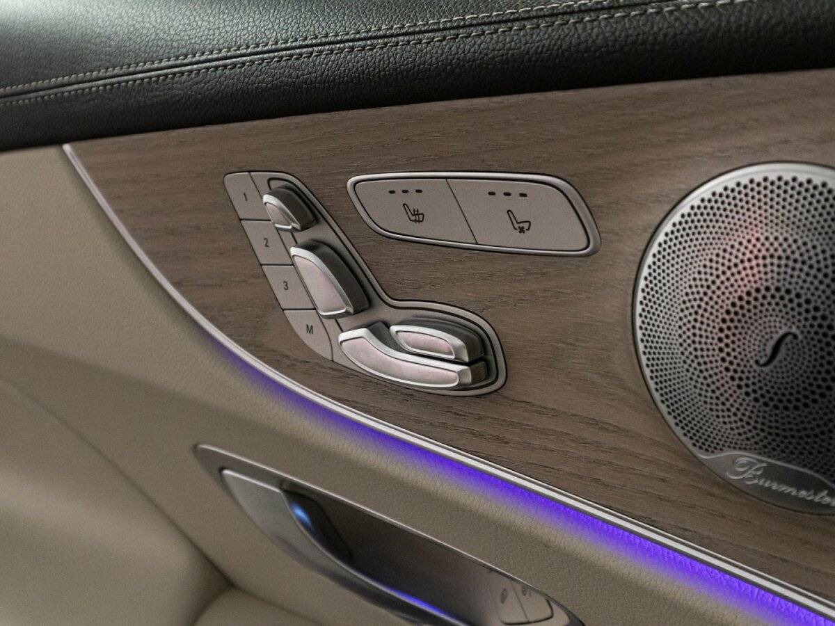 Mercedes-Benz E-Класс 2018 года с пробегом. Фото: #16