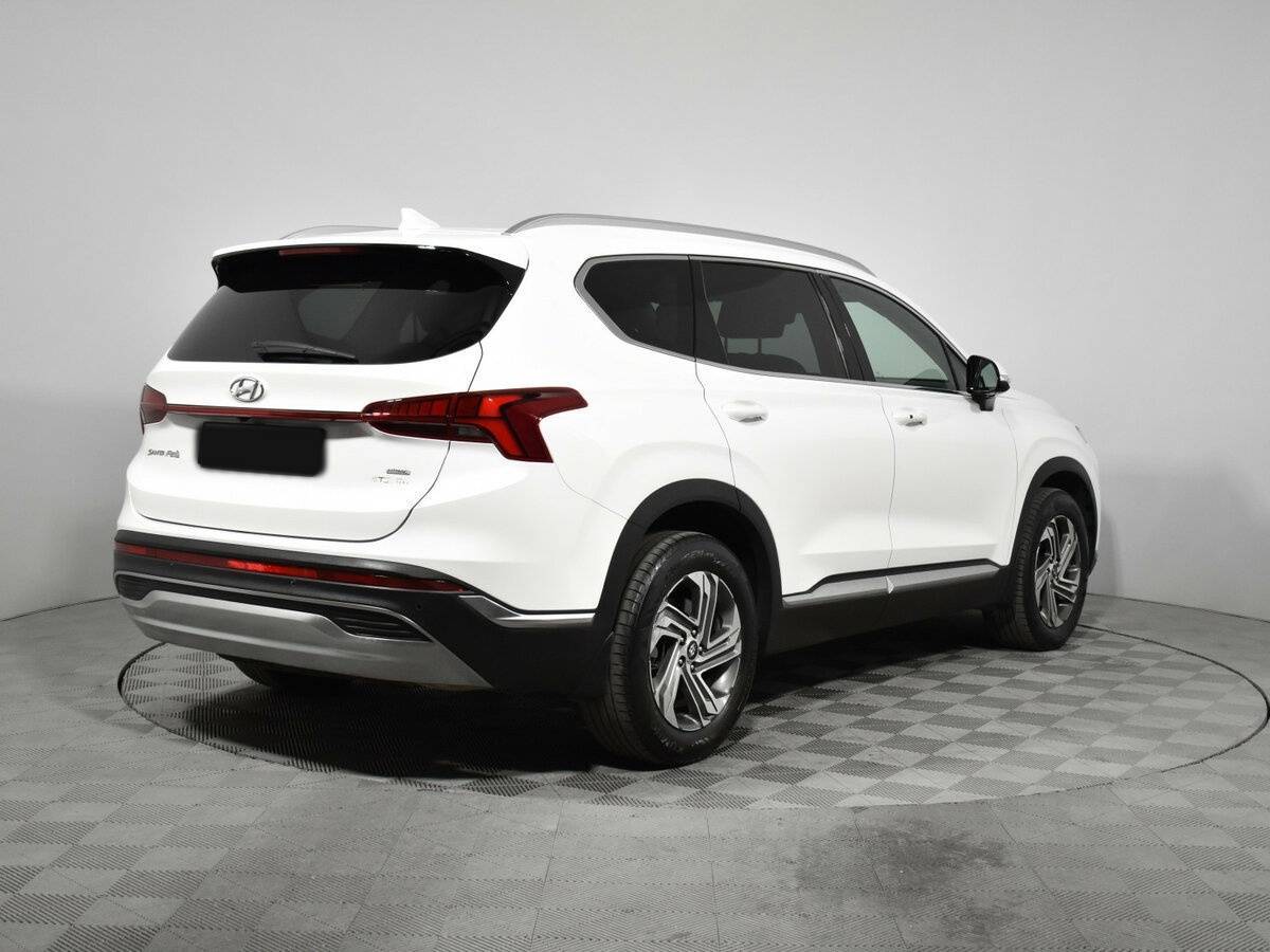 Hyundai Santa Fe 2021 года с пробегом. Фото: #4