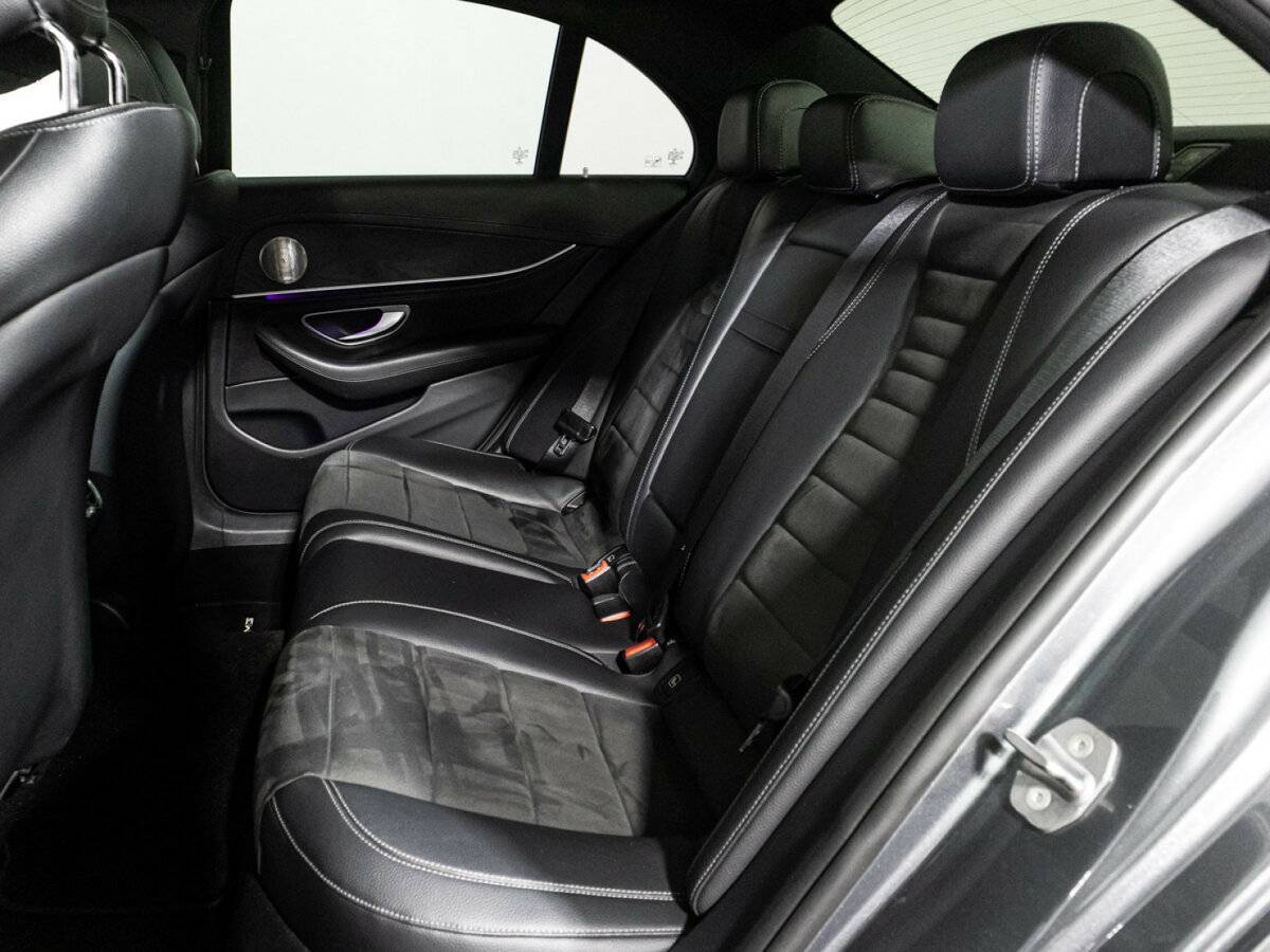 Mercedes-Benz E-Класс 2017 года с пробегом. Фото: #8