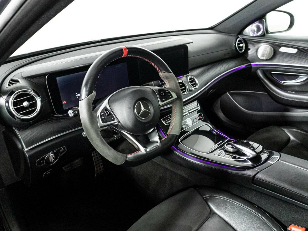 Mercedes-Benz E-Класс 2017 года с пробегом. Фото: #9
