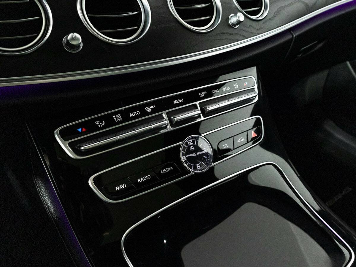 Mercedes-Benz E-Класс 2017 года с пробегом. Фото: #13