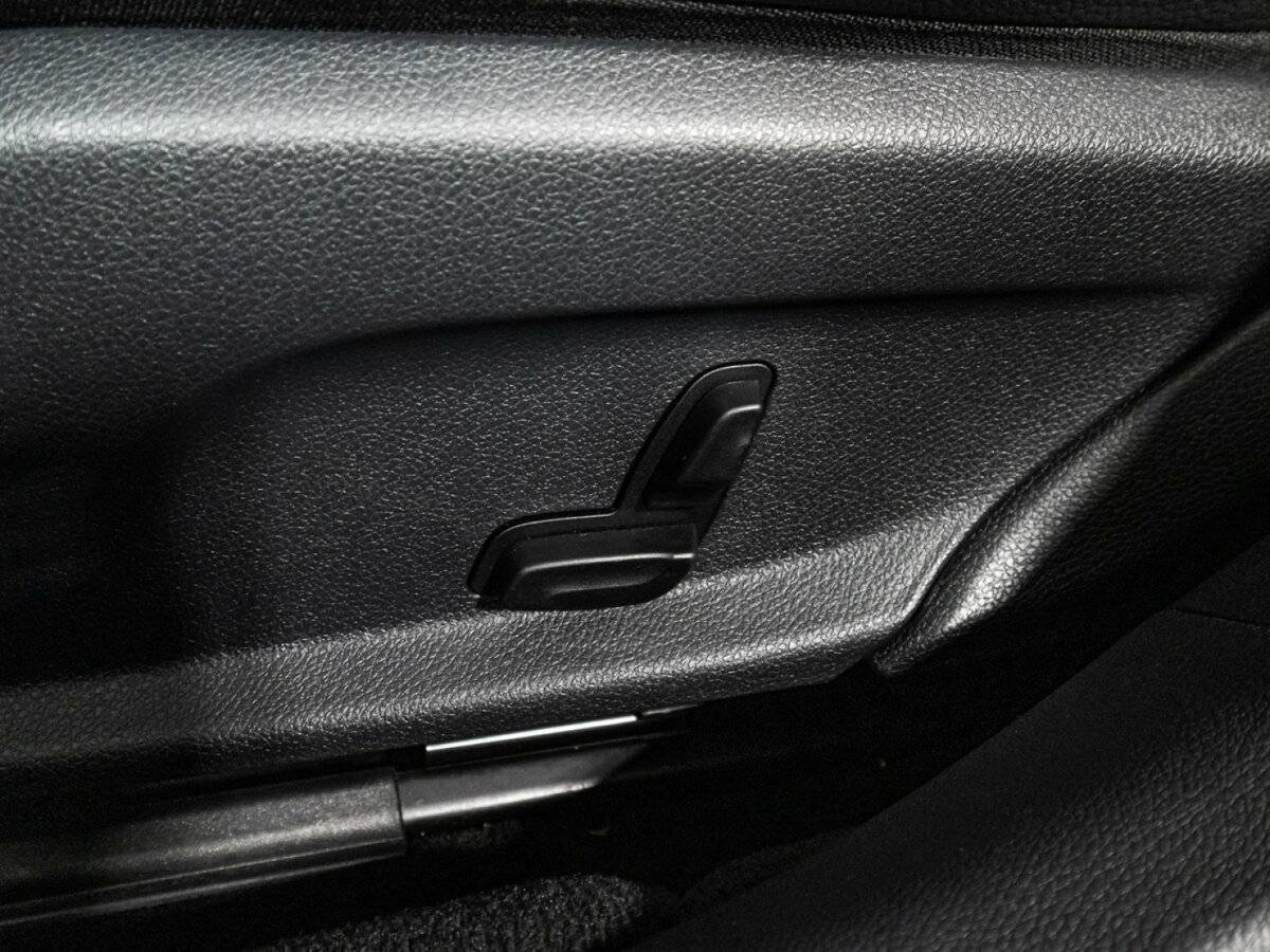 Mercedes-Benz E-Класс 2017 года с пробегом. Фото: #16