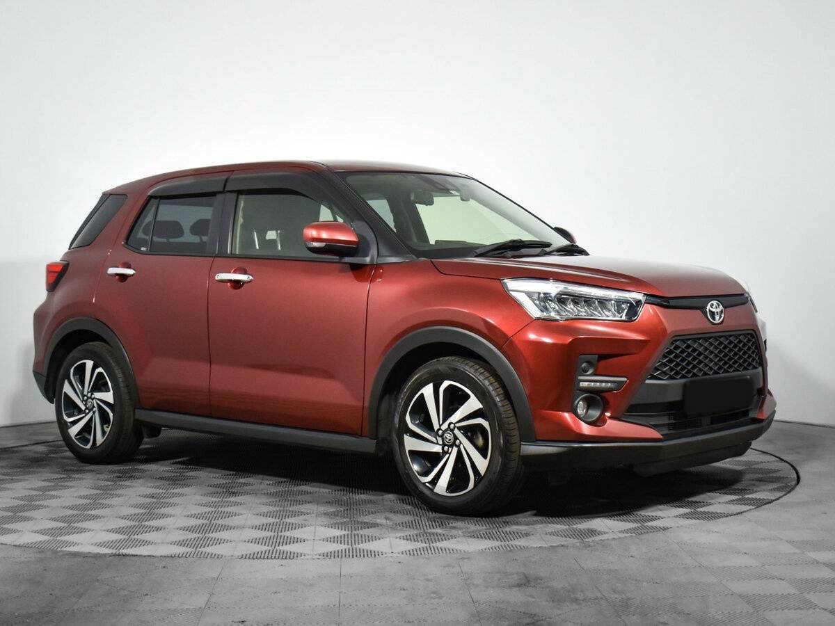 Toyota Raize 2021 года с пробегом. Фото: #2