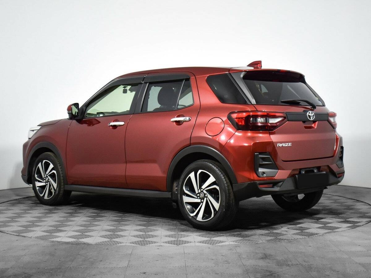 Toyota Raize 2021 года с пробегом. Фото: #6