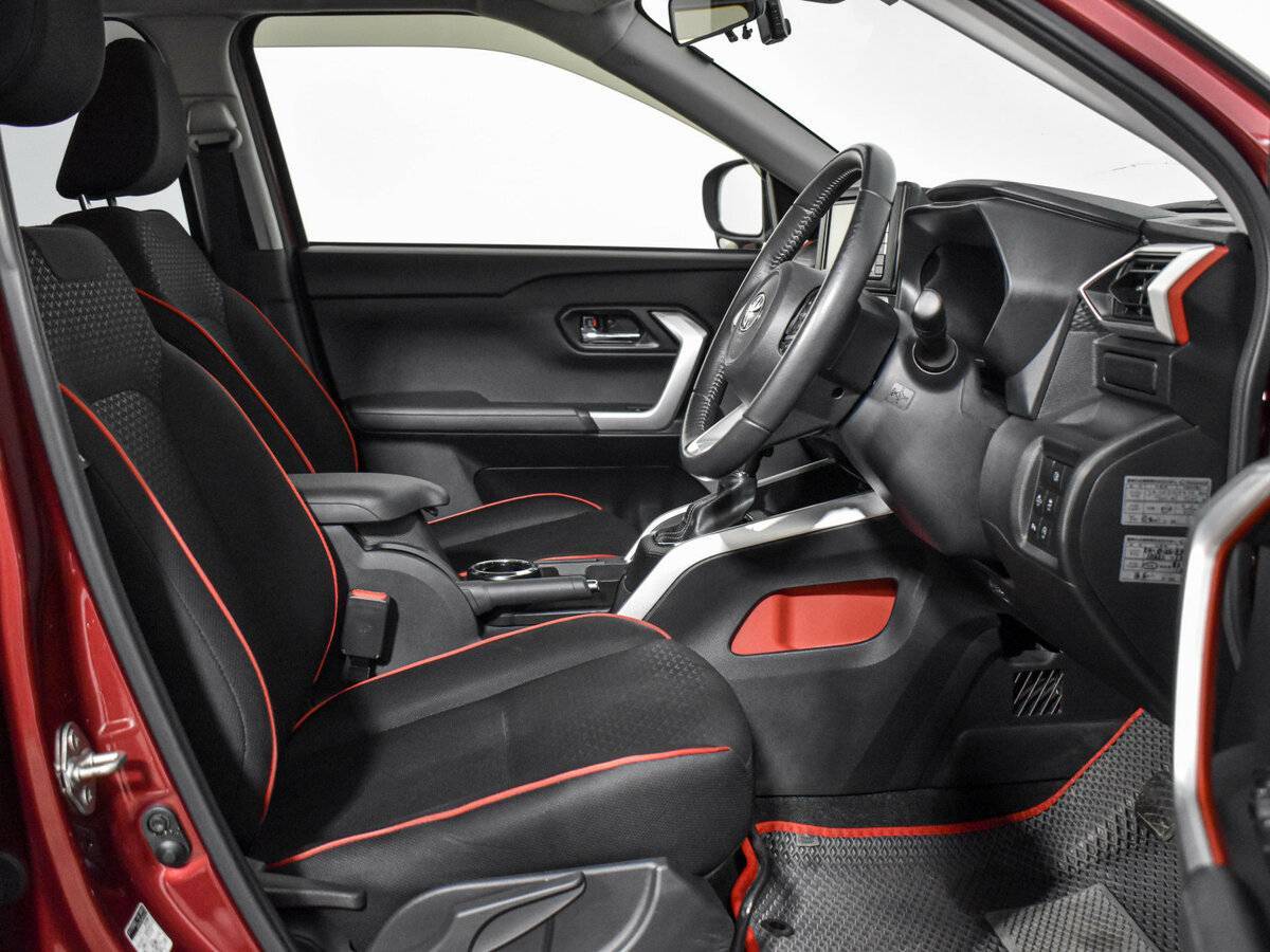 Toyota Raize 2021 года с пробегом. Фото: #9