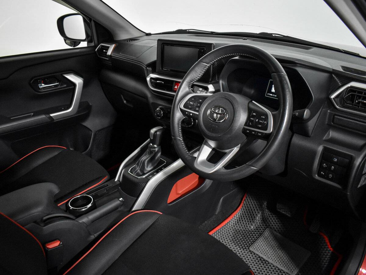 Toyota Raize 2021 года с пробегом. Фото: #10