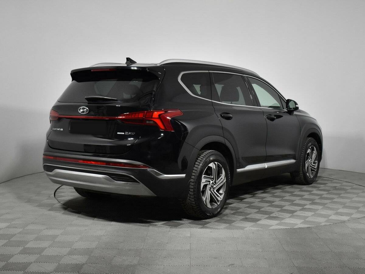 Hyundai Santa Fe 2021 года с пробегом. Фото: #4