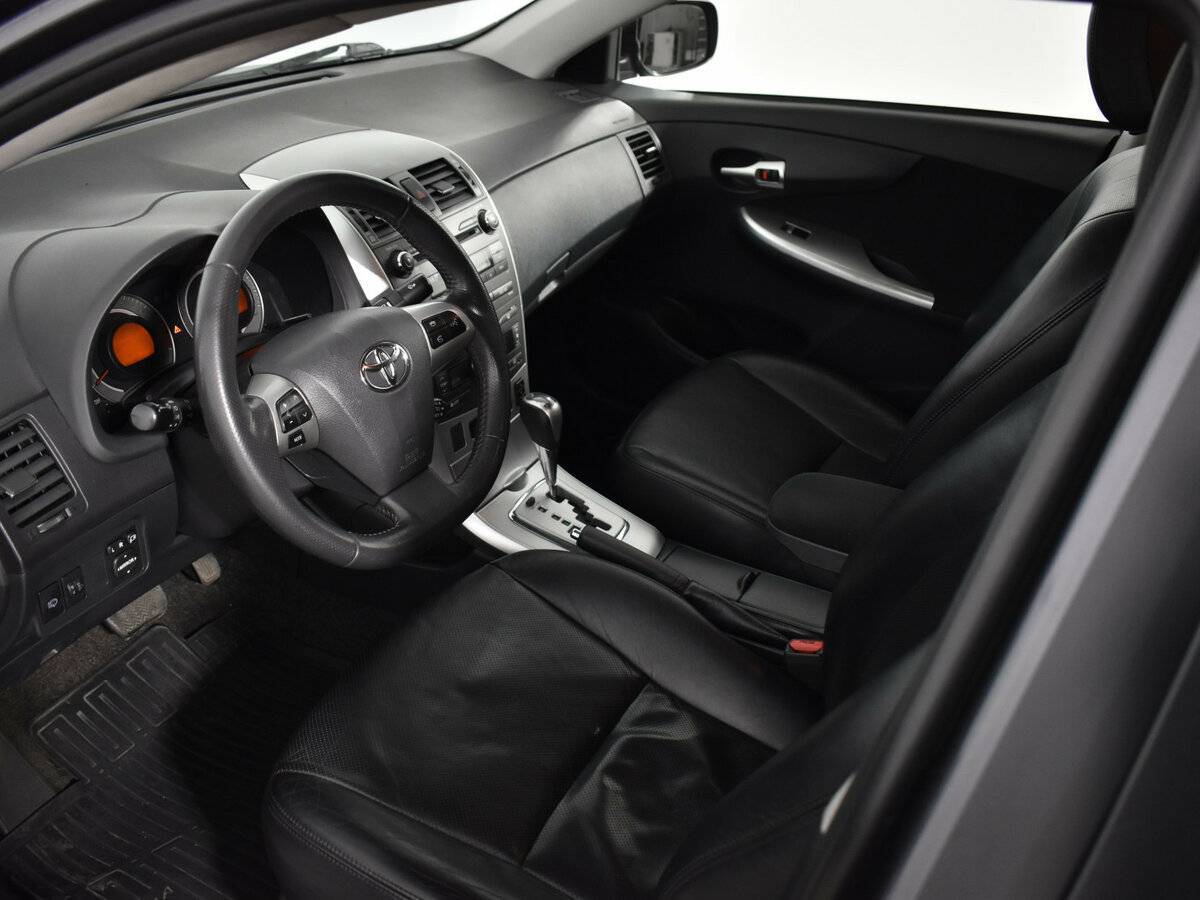 Toyota Corolla 2010 года с пробегом. Фото: #8