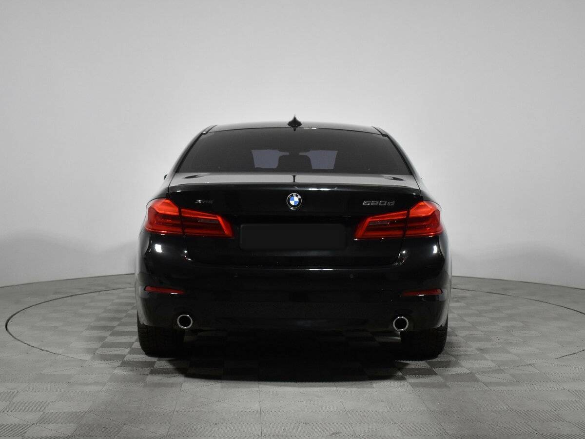 BMW 5 серии 2020 года с пробегом. Фото: #5