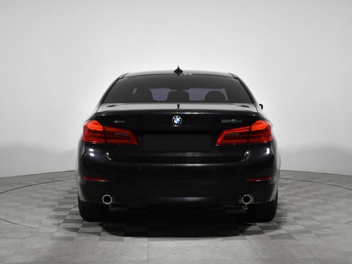 BMW 5 серии 2020 года с пробегом. Фото: #5
