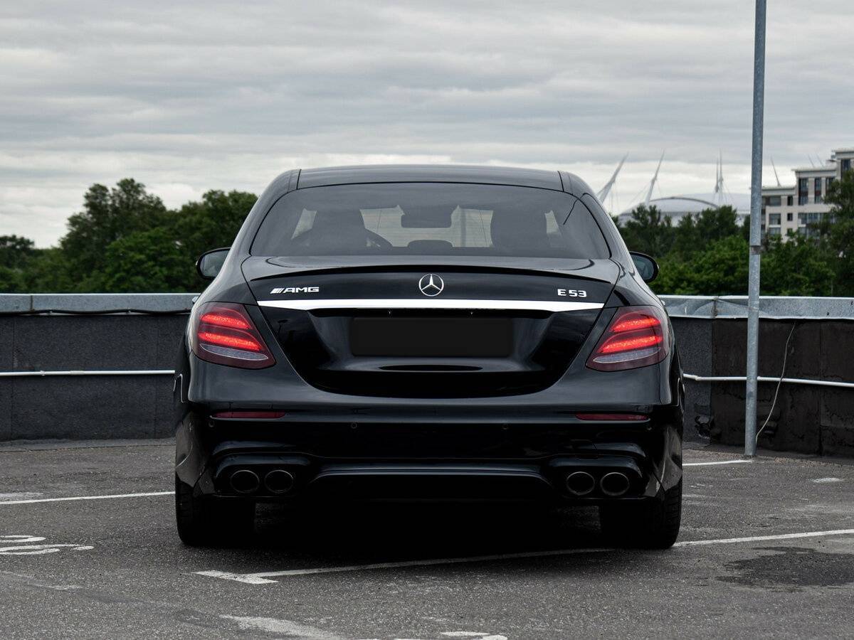 Mercedes-Benz E-Класс AMG 2019 года с пробегом. Фото: #4