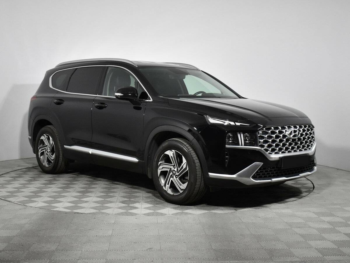Hyundai Santa Fe 2021 года с пробегом. Фото: #2