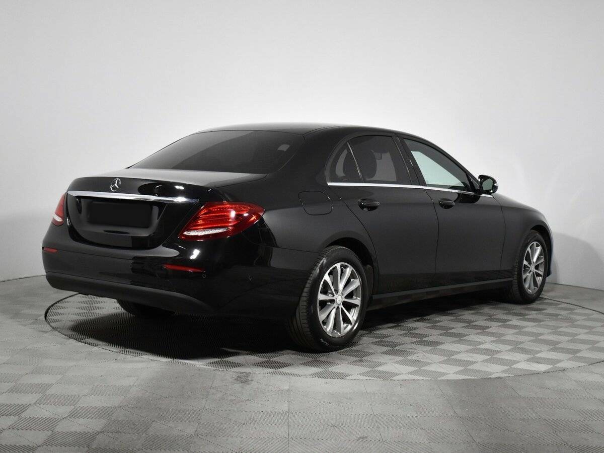 Mercedes-Benz E-Класс 2016 года с пробегом. Фото: #4