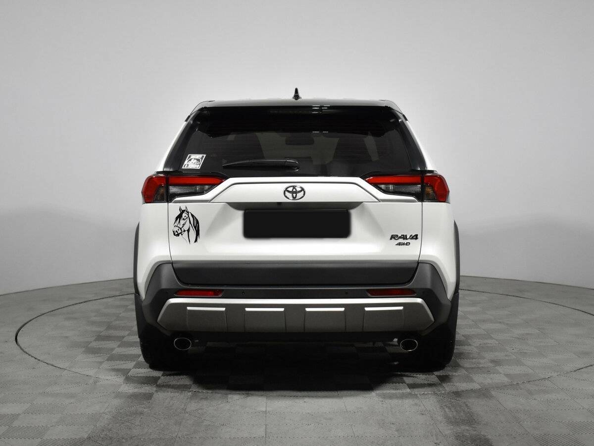 Toyota RAV4 2022 года с пробегом. Фото: #5