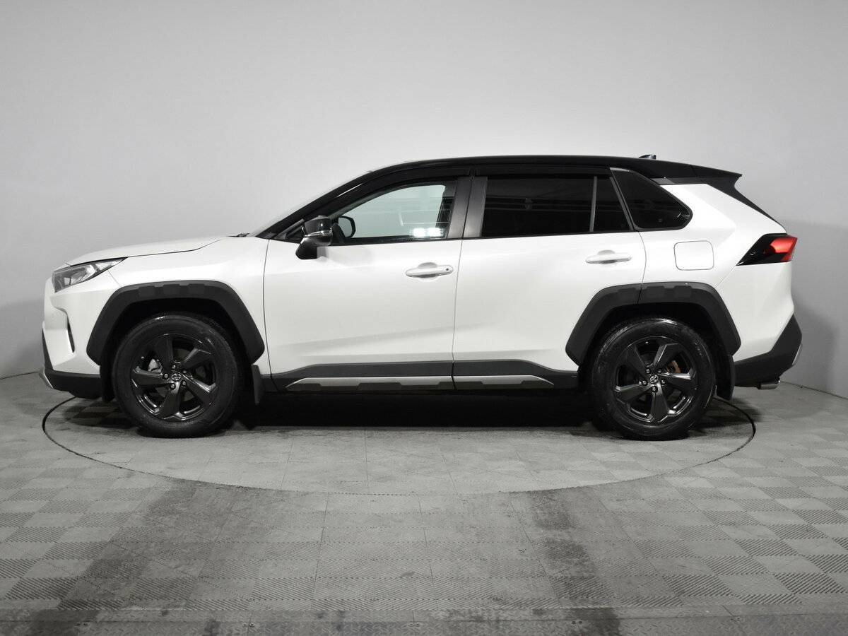 Toyota RAV4 2022 года с пробегом. Фото: #7