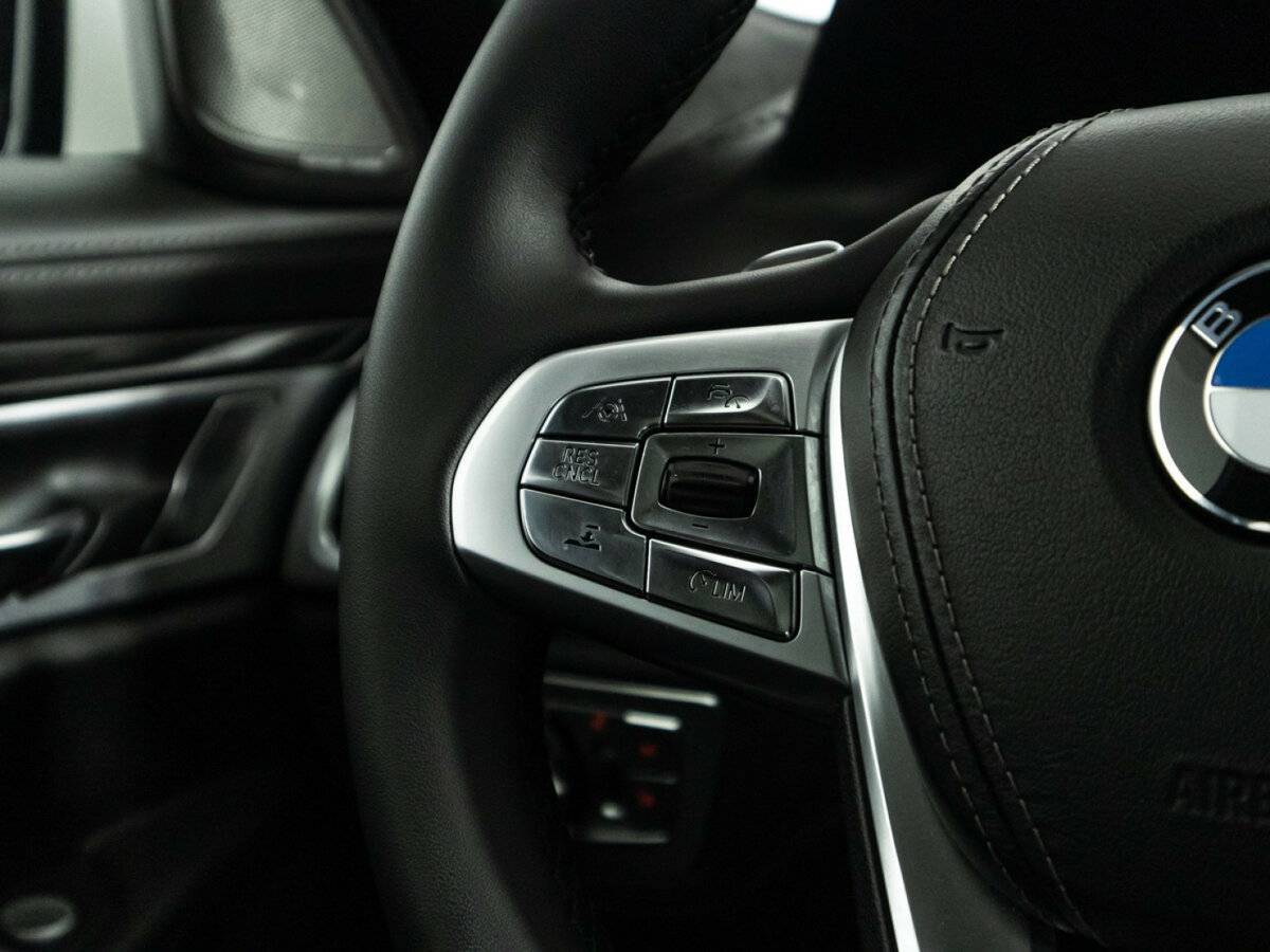 BMW 7 серии 2016 года с пробегом. Фото: #29