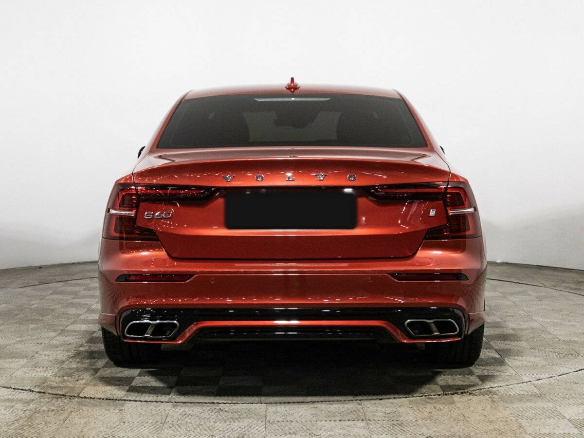 Volvo S60 2019 года с пробегом. Фото: #5
