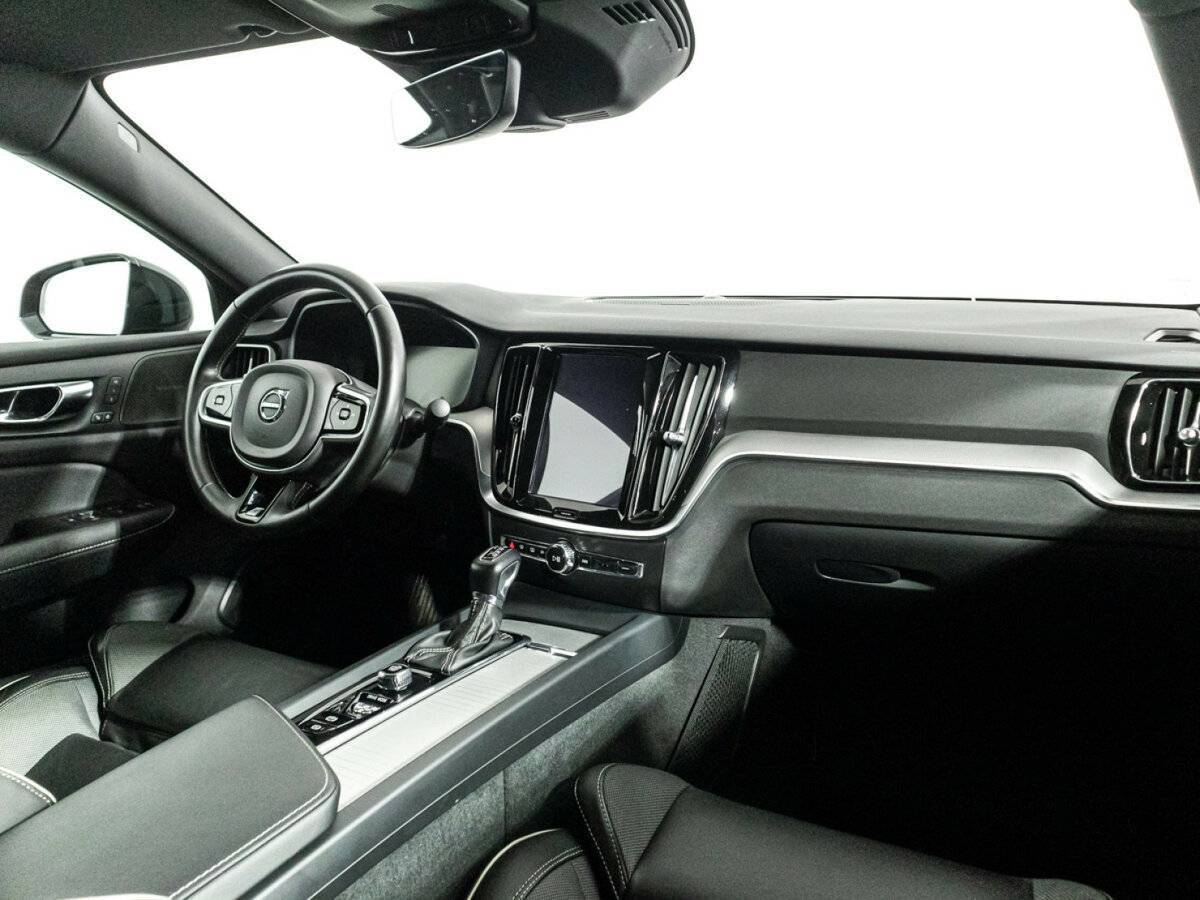 Volvo S60 2019 года с пробегом. Фото: #8