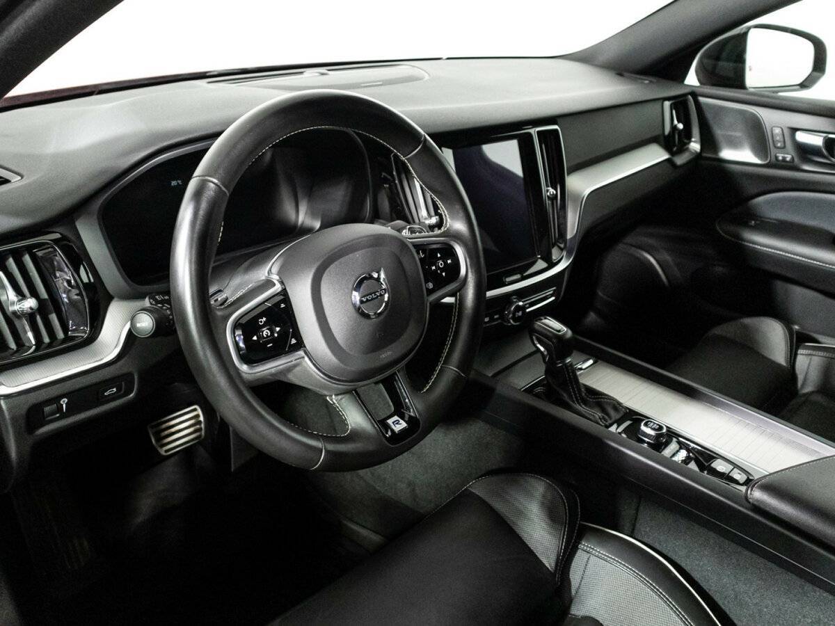 Volvo S60 2019 года с пробегом. Фото: #10