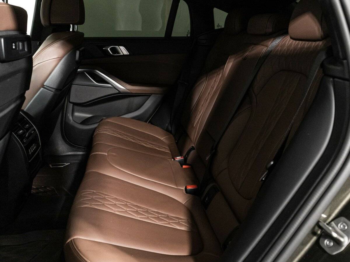 BMW X6 2021 года с пробегом. Фото: #9