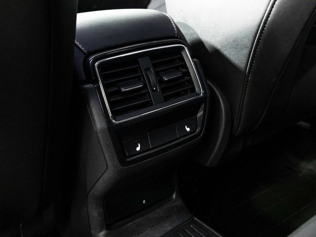 Skoda Karoq 2021 года с пробегом. Фото: #21