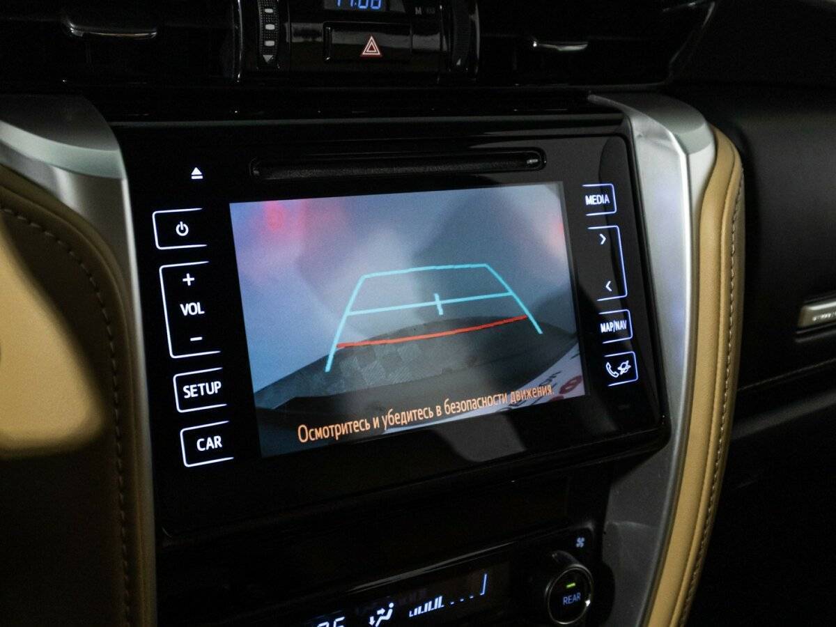 Toyota Fortuner 2019 года с пробегом. Фото: #20