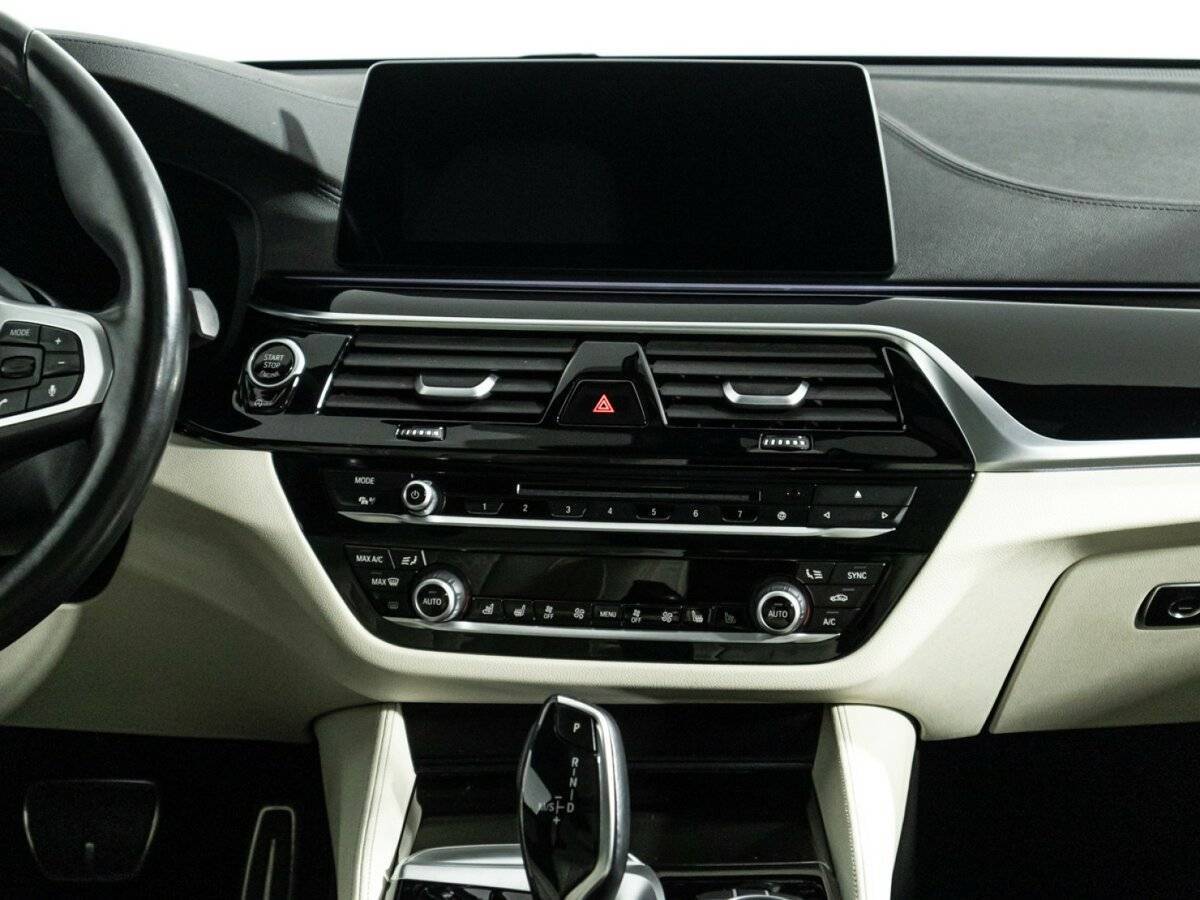 BMW 6 серии 2018 года с пробегом. Фото: #13